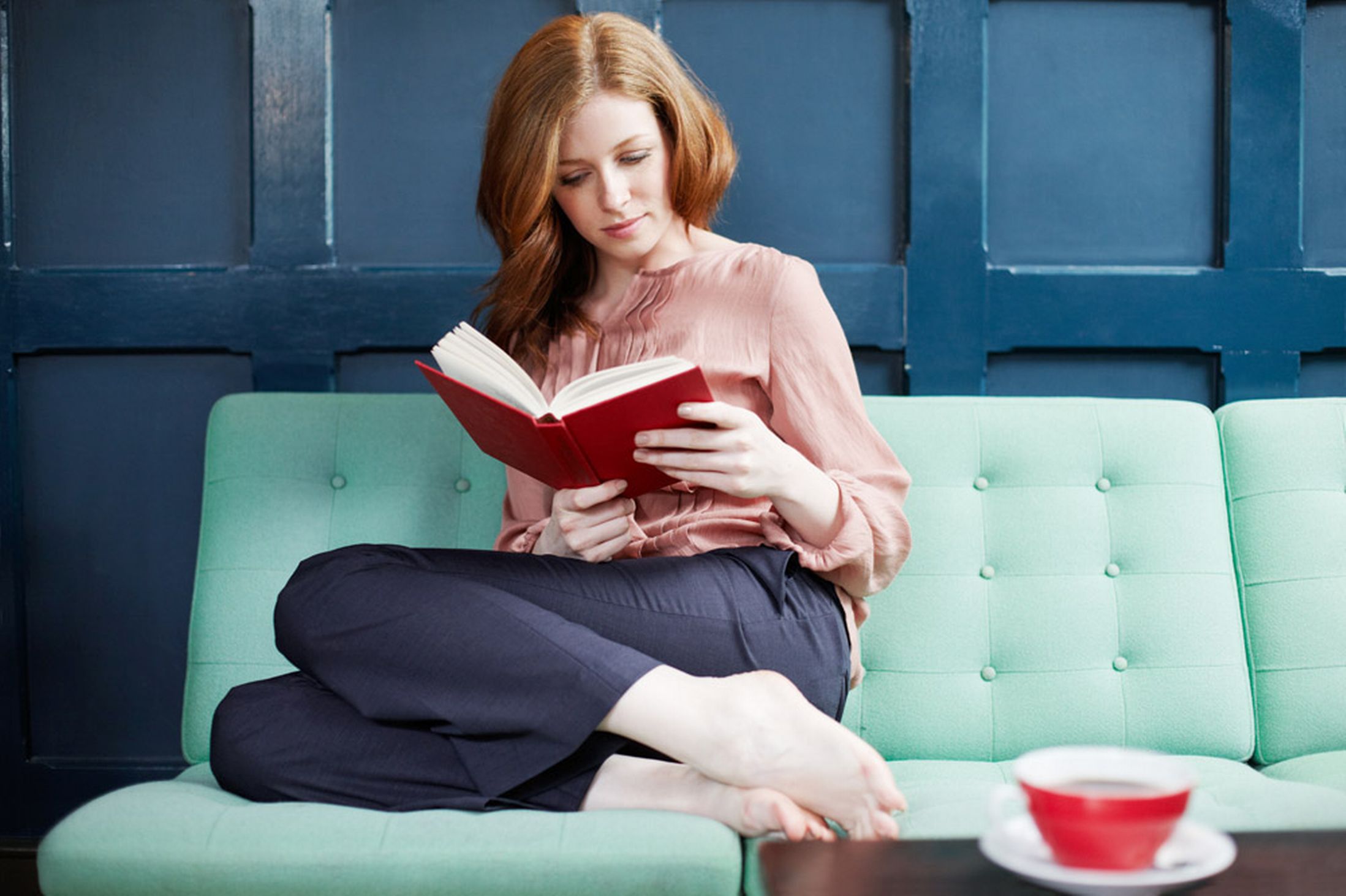 Woman-reading-a-book